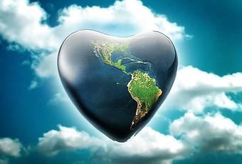 love-makes-the-world-go-round-T-w1xz24